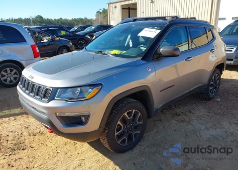 2019 Jeep Compass Trailhawk 4X4 из США, поврежденный, VIN 3C4NJDDB1KT744833